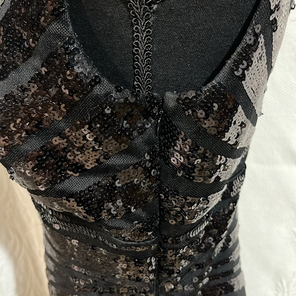 JS Collections sequin and mesh dress, size 8, NWOT - Picture 8 of 16